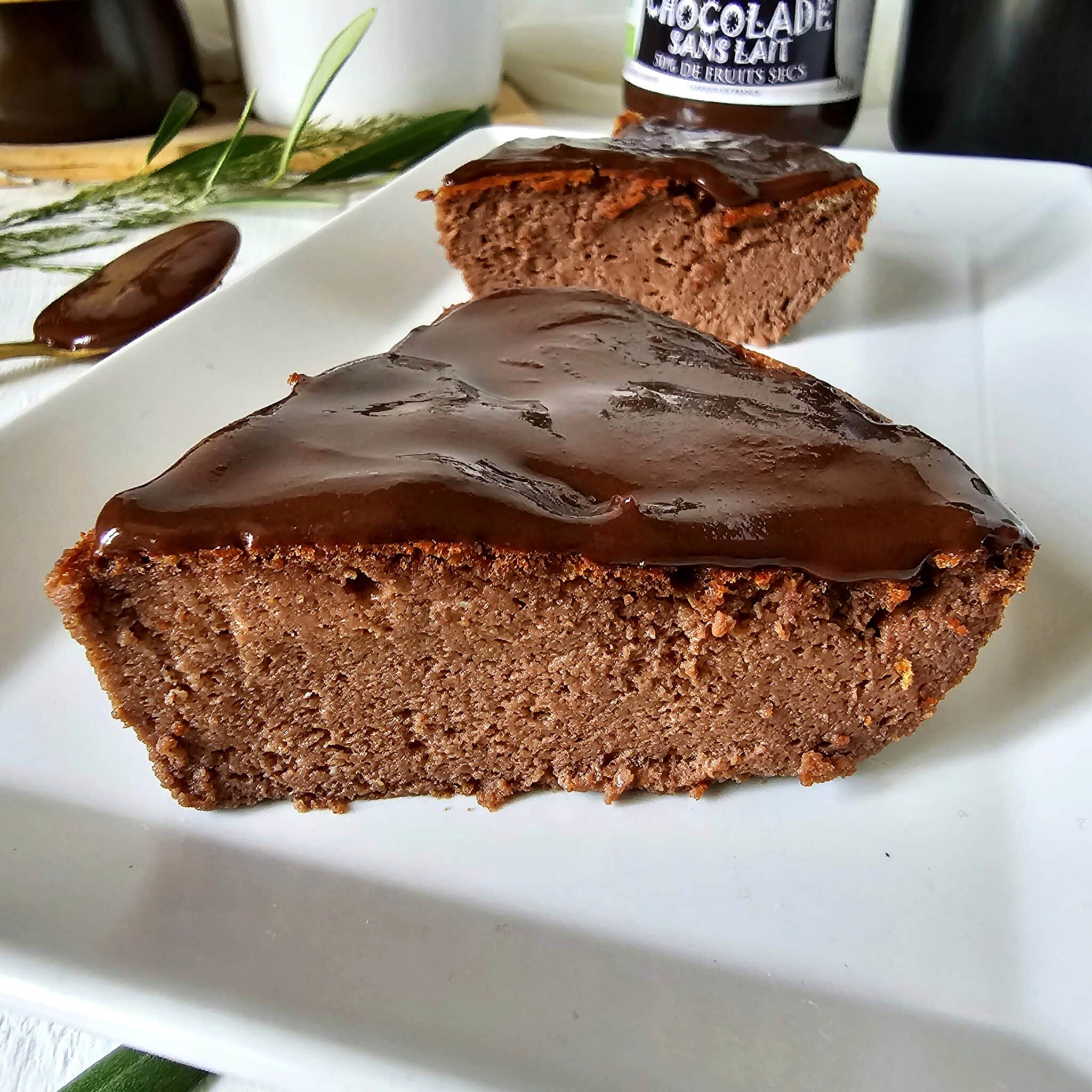 gâteau mousseux à la pâte à tartiner - 3 ingrédients