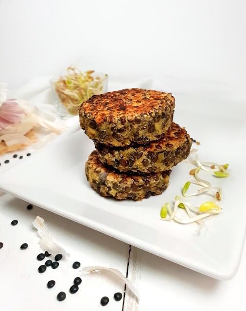 STEAKS LENTILLES au tofu soyeux & farine de lupin