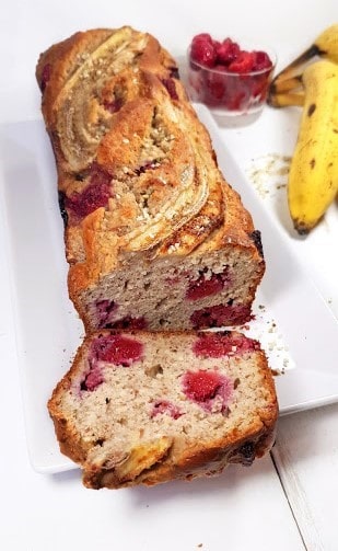 banana bread amandes & framboises, allégé