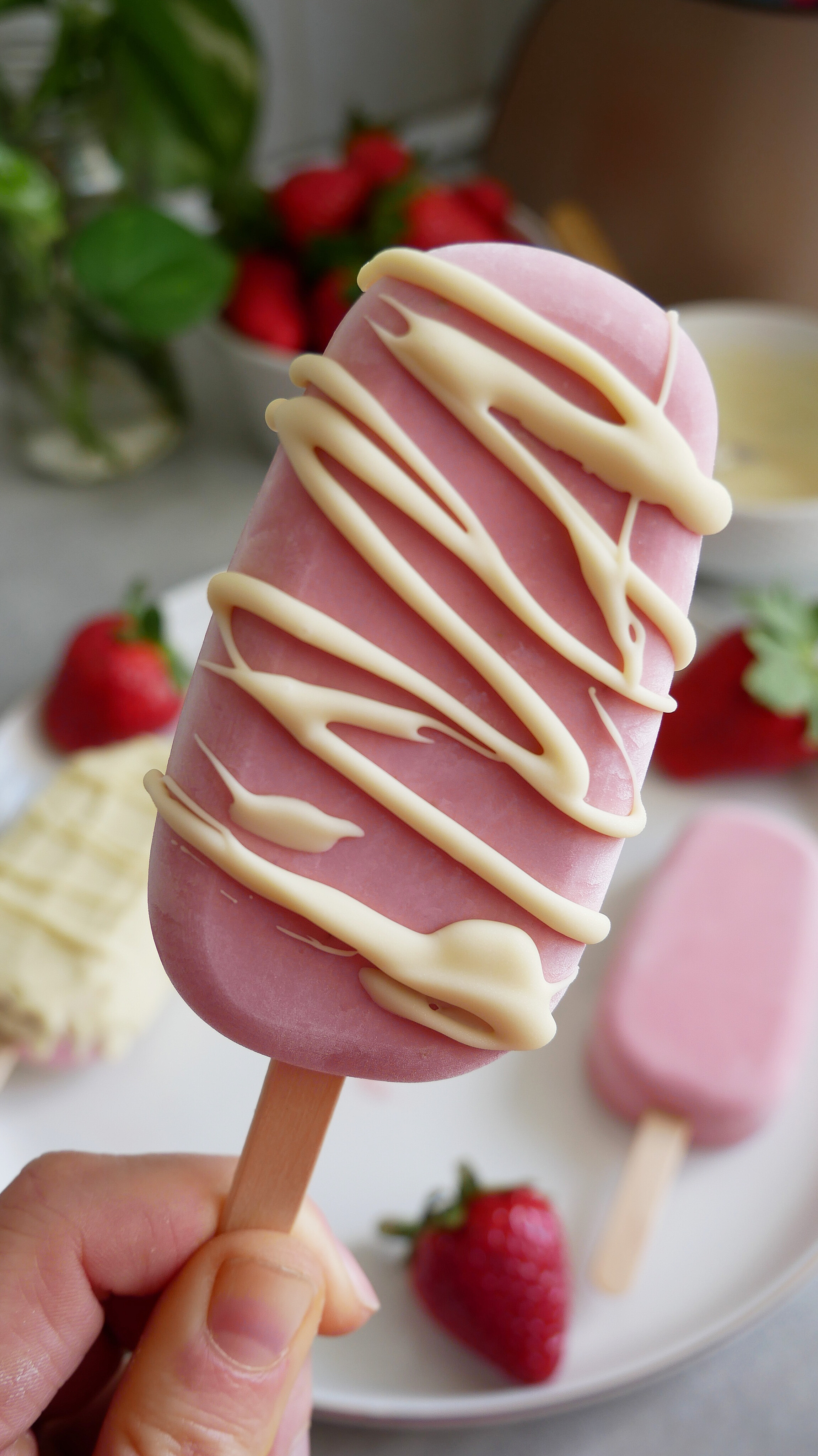 Magnum fraise healthy : recette maison au skyr, sans sucre raffiné